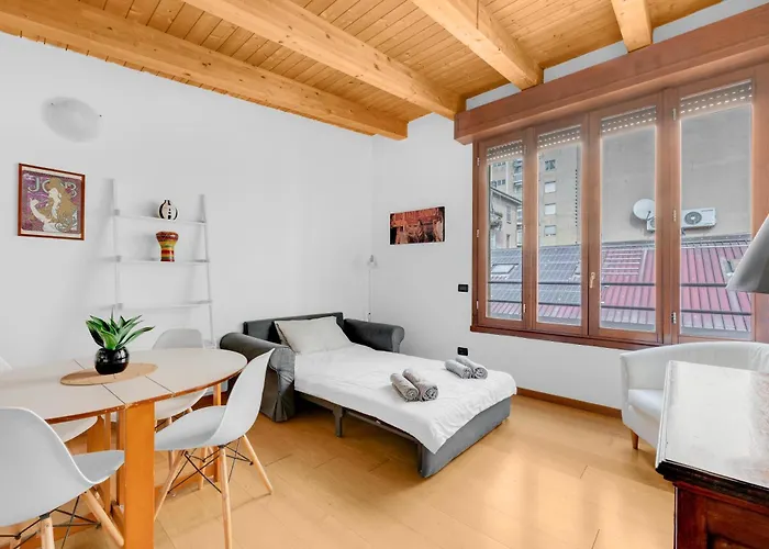 Apartment Mo37 -duomo-loreto - Chic - Milan
