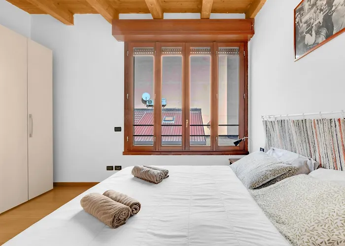 Mo37 -duomo-loreto - Chic - Apartment Milan